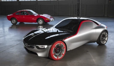 Το σύγχρονο Opel GT δίπλα στην ιστορία του