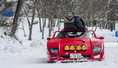 Με Ferrari F40 στα χιόνια (video)