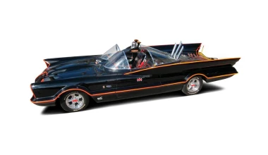 Batmobile του 1966 πουλήθηκε 3,5 εκατ. ευρώ