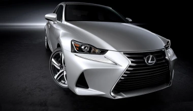 Ανανέωση για το Lexus IS (+video)
