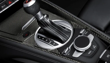 Πρεμιέρα για τα Audi TT RS των 400 PS