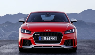 Πρεμιέρα  για τα Audi TT RS των 400 PS
