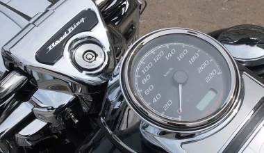 ΔΟΚΙΜΗ: Harley-Davidson Road King Classic 2016