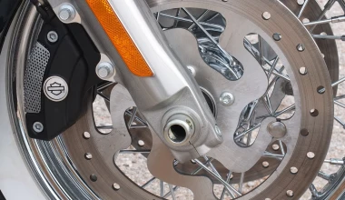 ΔΟΚΙΜΗ: Harley-Davidson Road King Classic 2016