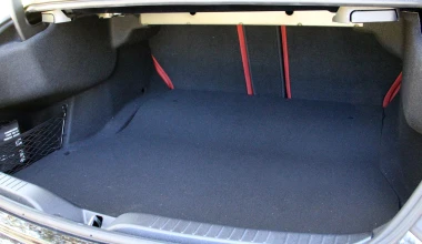 ΔΟΚΙΜΗ: Mercedes-Benz C 200 Coupe