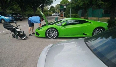 Τύπος με Lamborghini τα βρήκε… μπαστούνια!