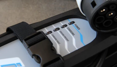 ΔΟΚΙΜΗ: BMW 330e Hybrid