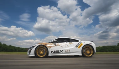 Στην κορυφή του Pikes Peak το Honda NSX