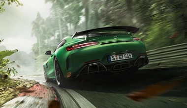 Η ζούγκλα είναι το φόντο που της ταιριάζει… (video)