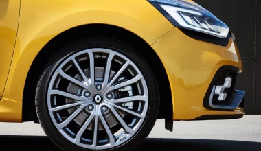 Νέα Clio R.S. 200 και R.S. 220 Trophy