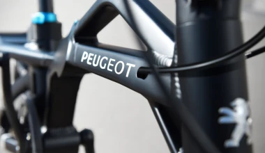 Peugeot eF01: Σπαστό ηλεκτρικό ποδήλατο