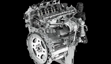 Νέος 2λιτρος βενζίνης της Jaguar Land Rover