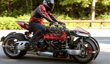 Μοτοσικλέτα με κινητήρα Maserati 470 ίππων (video)