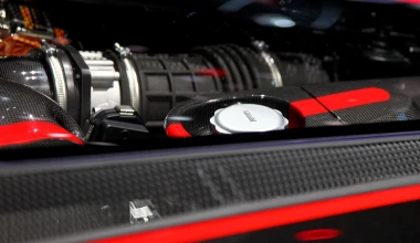 Η LaFerrari Aperta χωρίς οροφή στο Παρίσι