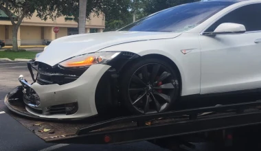 Φταίει η οδηγός ή το αυτοκίνητο; (video)