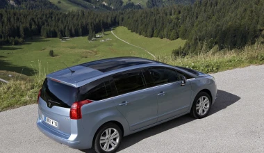 Peugeot 5008 1.6 THP Premium Pack