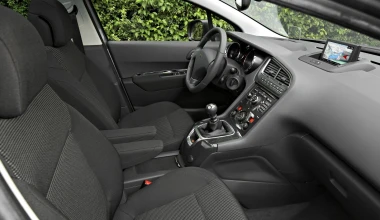 Peugeot 5008 1.6 THP Premium Pack