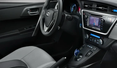 Toyota Auris Hybrid