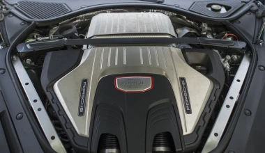 ΟΔΗΓΟΥΜΕ τη νέα Porsche Panamera