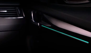 Η Skoda αποκαλύπτει το εσωτερικό της Octavia
