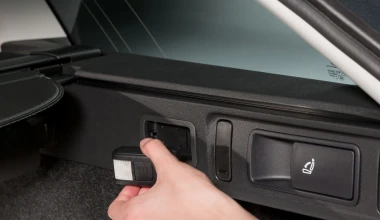 Η Skoda αποκαλύπτει το εσωτερικό της Octavia