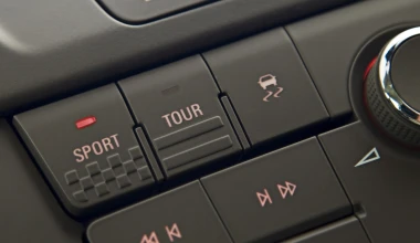 Opel Insignia 1.6 T 4d Sport