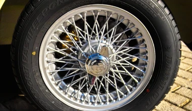 Triumph TR: TRue British sports-car