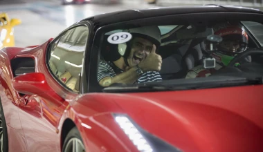 Ο Fisichella χαρίζει χαμόγελα με την 488 GTB (video)