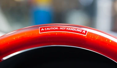 Sriracha: To νέο «καυτό» Lexus IS (video)