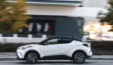 ΟΔΗΓΟΥΜΕ το νέο Toyota C-HR