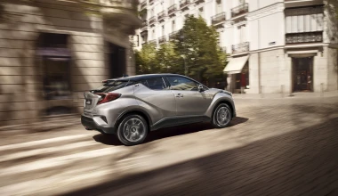 ΟΔΗΓΟΥΜΕ το νέο Toyota C-HR