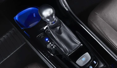 ΟΔΗΓΟΥΜΕ το νέο Toyota C-HR