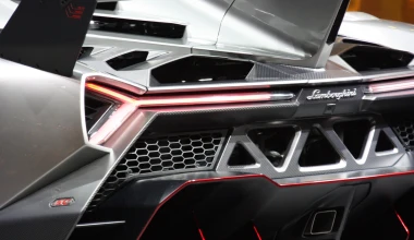 Νέα Lamborghini Veneno