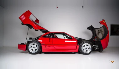 Η Ferrari F40 του Eric Clapton στο «σφυρί»