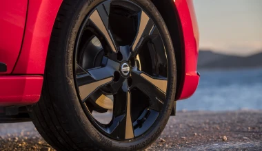 ΟΔΗΓΟΥΜΕ το νέο Nissan Micra