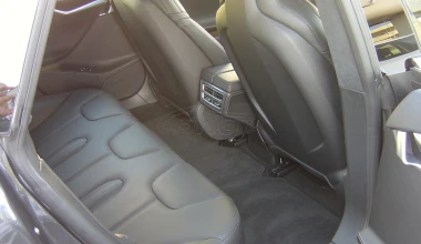 Αγγελία ενός ελληνικού Tesla Model S. Με πόσο;