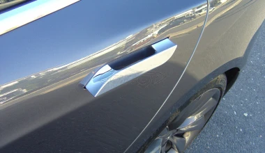 Αγγελία ενός ελληνικού Tesla Model S. Με πόσο;