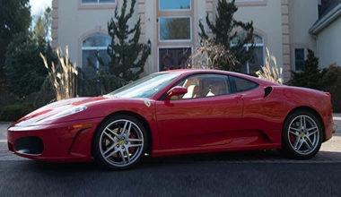 Ο Trump «διώχνει» τα ιταλικά supercar του