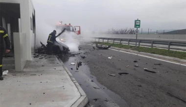 Τραγικό τροχαίο δυστύχημα με τέσσερις νεκρούς (video)