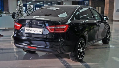 Lada Vesta Signature: Η λιμουζίνα από τη Ρωσία