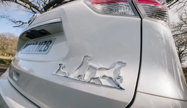 Ένα Nissan X-Trail για τους καλύτερούς μας φίλους (video)