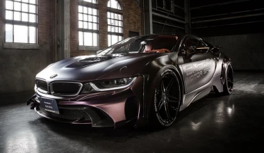 BMW i8 Dark Knight Edition