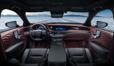 Πρεμιέρα για το υβριδικό Lexus LS 500h