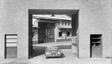 Χρόνια Πολλά Ferrari! (vid)