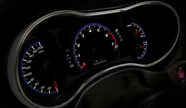 Jeep: Η απάντηση στην Bentley Bentayga