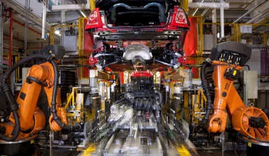 MINI: 100 χρόνια παραγωγής στην Οξφόρδη