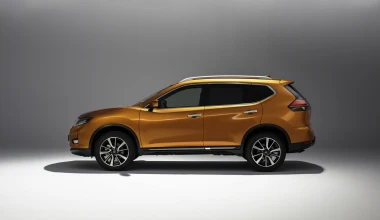 Nissan X-Trail με ημιαυτόνομη οδήγηση