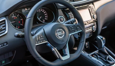 ΟΔΗΓΟΥΜΕ το νέο Nissan Qashqai