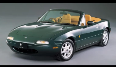 Η Mazda σου φρεσκάρει επίσημα το 1ης γενιάς MX-5