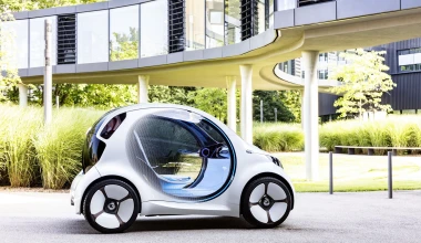 Ένα έξυπνο… smart χωρίς τιμόνι (+vid)